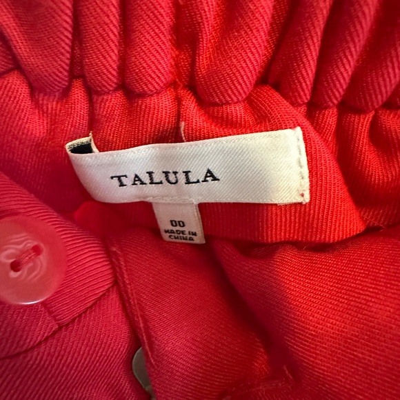 Talula red shorts, size 00 - Picture 5 of 5